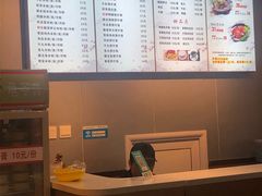 -卓雅桂林米粉