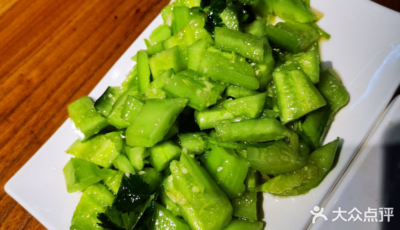 探店鹤岗小串店