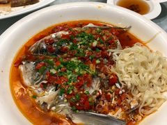 酱椒鱼头捞面-红城阁·上海味道(四平路店)