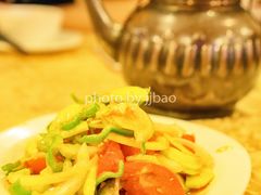 老虎菜-维吾尔餐厅(宜山路店)