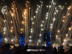 -泰达航母主题公园