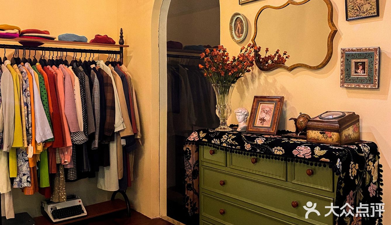 古着作为时尚达人的必修课 已经受到越来越多的人关注和