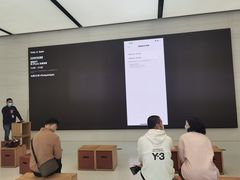 -Apple零售店(玄武湖店)