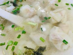 鲜肉小馄饨-小姜锅贴(凤凰街店)