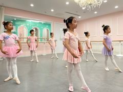 -炫艺舞蹈培训中心(枫尚奥特莱斯店)