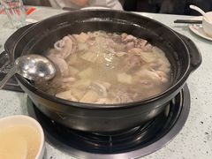 -烹然四季椰子鸡火锅(团结湖总店)