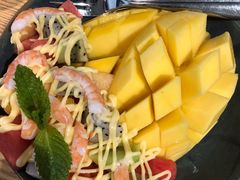 越式芒果鲜虾沙律-米纸越南小馆(金鹰世界店)