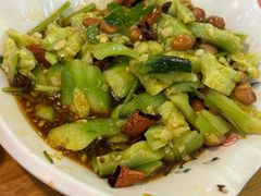 -亿牌牌东北烧烤(怀特店)