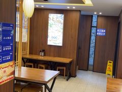 -桥香园云南过桥米线(红龙井店)