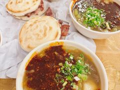 -老字号贾家肉丸糊辣汤(光明巷店)