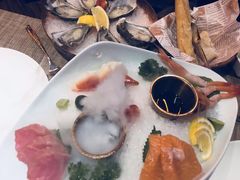 -YUE·6·西式融合餐厅(外滩六号店)