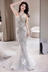 -Renee芮亦婚纱(原丽莎)