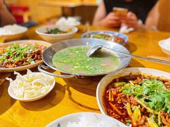 -杨三孃跷脚牛肉(美洲花园店)