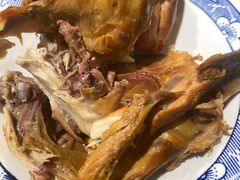 熏酱鸡骨架-聚合鑫东北熏酱熟食麻辣面(长阳店)