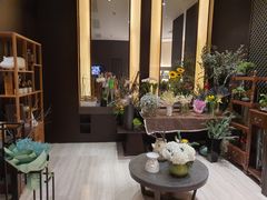 -深圳隐秀山居酒店