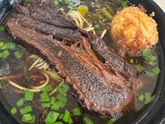 -小龙大肉面馆