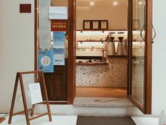 -Line 咖啡(石厦花园店)