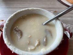 鸡茸蘑菇汤-必胜客(上海新南方商城PH店)