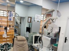 -豪门视光·星趣控·蔡司依视路眼镜代理商(中央大街店)