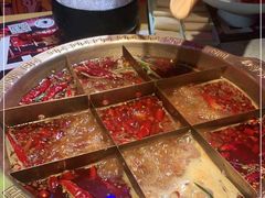 -麻辣英雄重庆火锅(二城广场店)