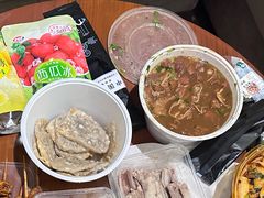 -门框胡同百年卤煮(鸟巢店)