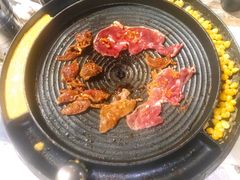 -三国惹火烤肉·中日韩烤肉集合店(百草路店)