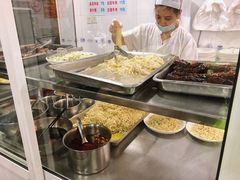 自助取餐区-春和面馆(常德路店)