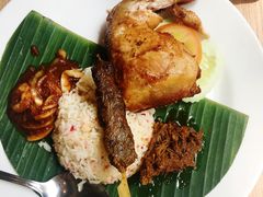 -关夫人餐厅(阳光广场店)