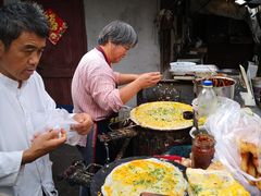 自助取餐区-正宗杂粮煎饼香软鸡蛋饼