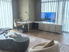 -深圳国际会展中心希尔顿酒店(前海华发冰雪世界店)