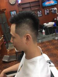 -青青男士理发馆（绅士复古油头馆）