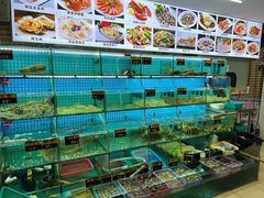 -覃记海鲜美食餐厅