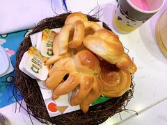 -水桶王国主题餐厅·聚会·生日派对·亲子活动·家庭套餐(亚龙湾希尔顿店)