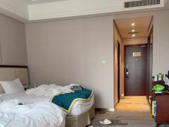 -南宁凤凰宾馆(火车站地铁站店)