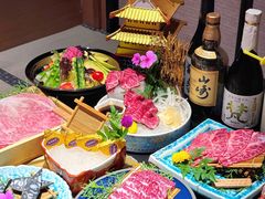 -山川小町·极番烧肉(新地假日广场店)
