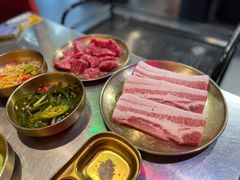 -釜山火炉·海鲜烤肉(紫藤路店)