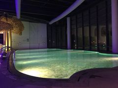 -上海滴水湖皇冠假日酒店