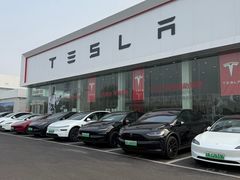 -TESLA 特斯拉(北京南四环中路特斯拉中心)