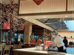 -蜜桃餐厅·伴山(湖滨商业街店)