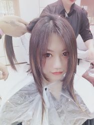 -CARR SALON