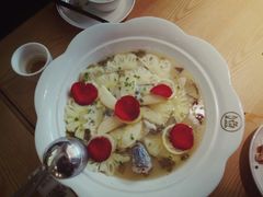 水果柠檬酸菜鱼-江渔儿酸菜鱼(东山店)