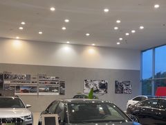 -上海永达奥诚奥迪4S店(申江路店)