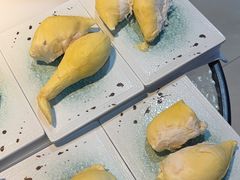 -领鲜活海鲜榴莲自助火锅(东门店)