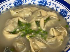 黄鱼馄饨-明呈黄鱼面馆(斜土路店)