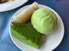 斑斓椰丝包-黄金海景大酒店-旋转餐厅