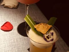 -弦月窗LUNETTE BY AMANDA(复兴路店)