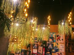 -临界音乐酒馆·小龙虾·江湖菜(华熙LIVE·鱼洞店)