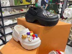 -苏宁广场·城市奥特莱斯(天府立交店)