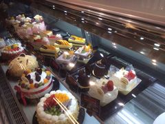 -乐兹薇尔高端烘焙店(海宁西田城店)