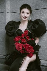 -挪娅婚纱摄影皇家会所